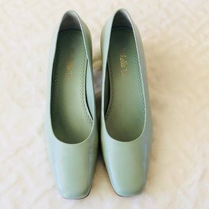 Michelle D Mint Leather Classy Shoe
